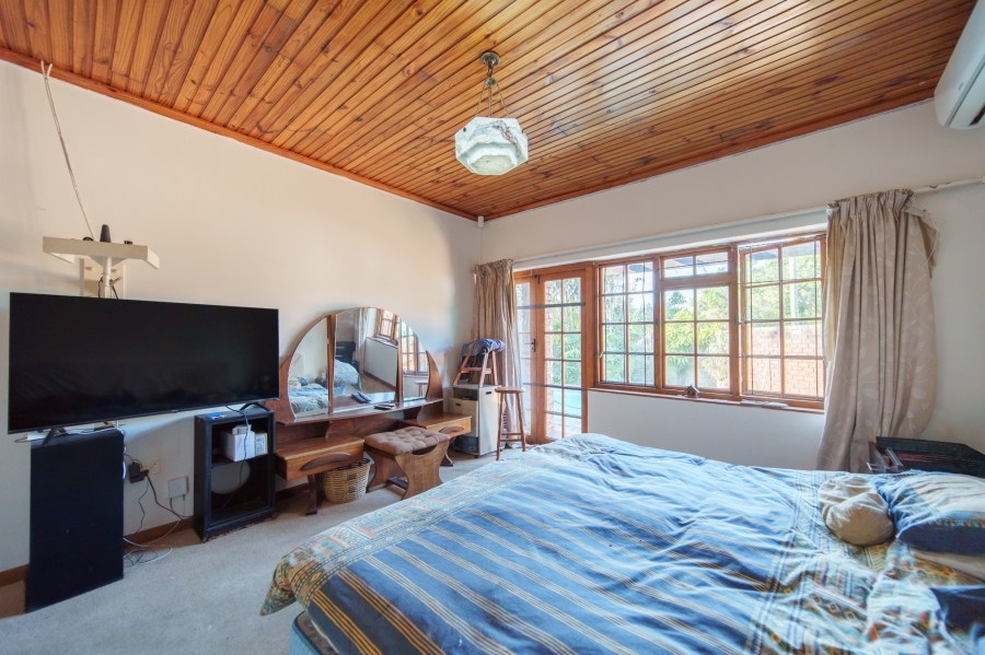 3 Bedroom Property for Sale in Bonza Bay Eastern Cape